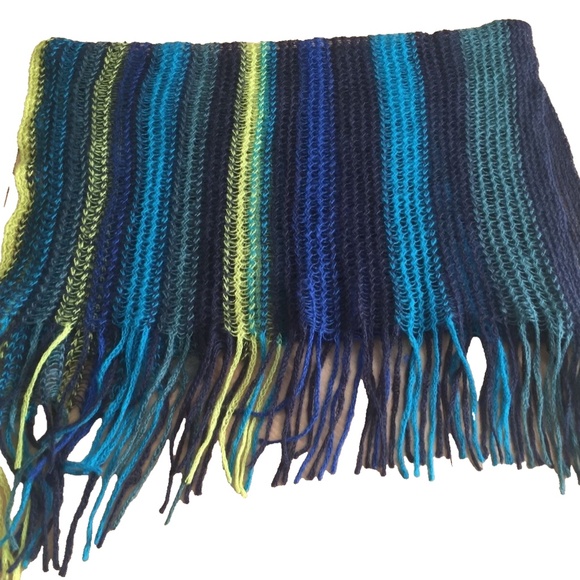 3 For $15 (NWT) Made of Me Women's Multi-Colored Oblong Oversized Scarf OS - Picture 2 of 6